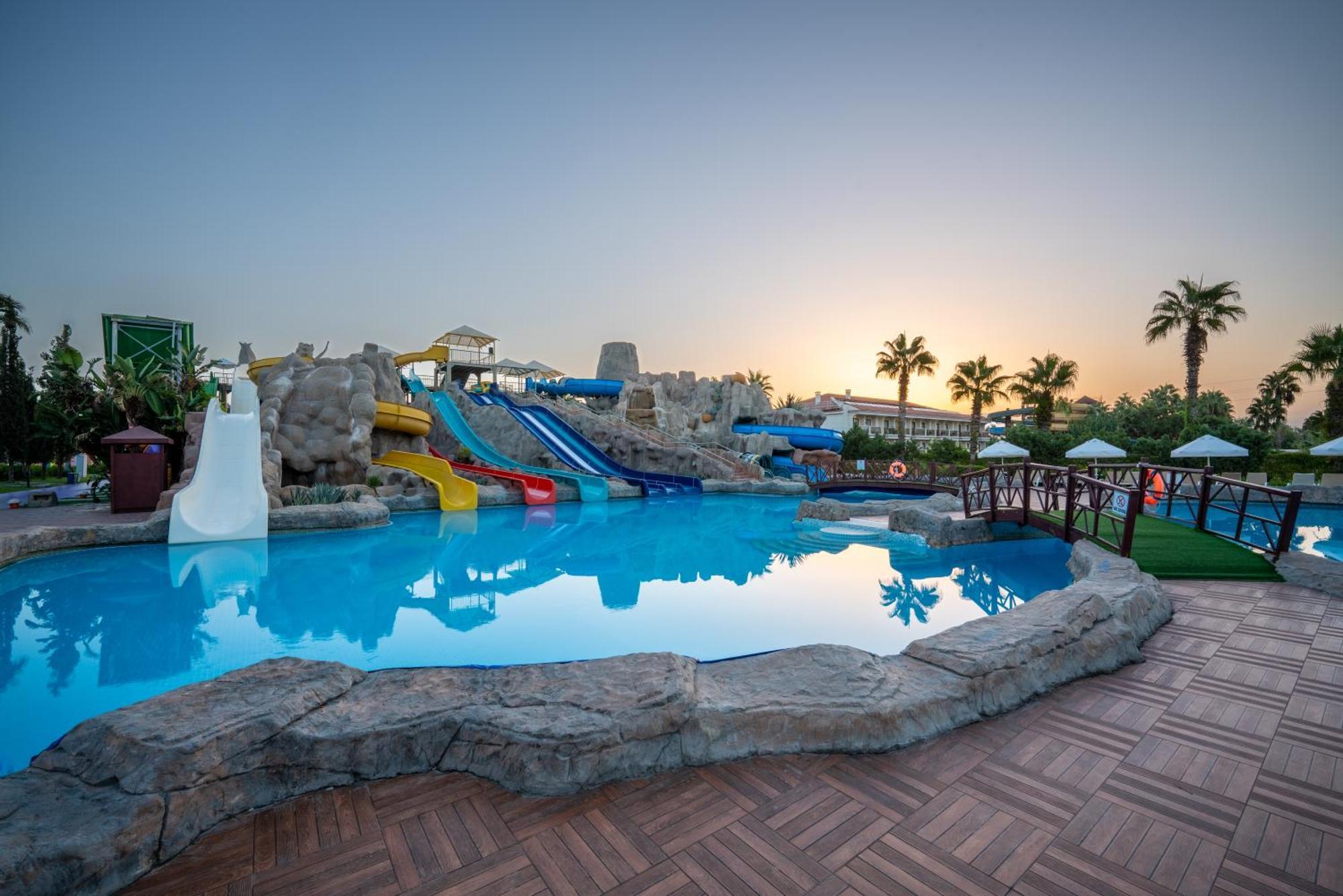 Selectum Family Resort Side キジラガック エクステリア 写真